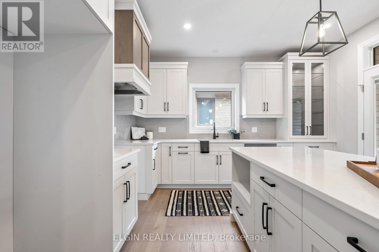 31 Hemlock Crescent, Aylmer, ON - Indoor Photo Showing Kitchen
