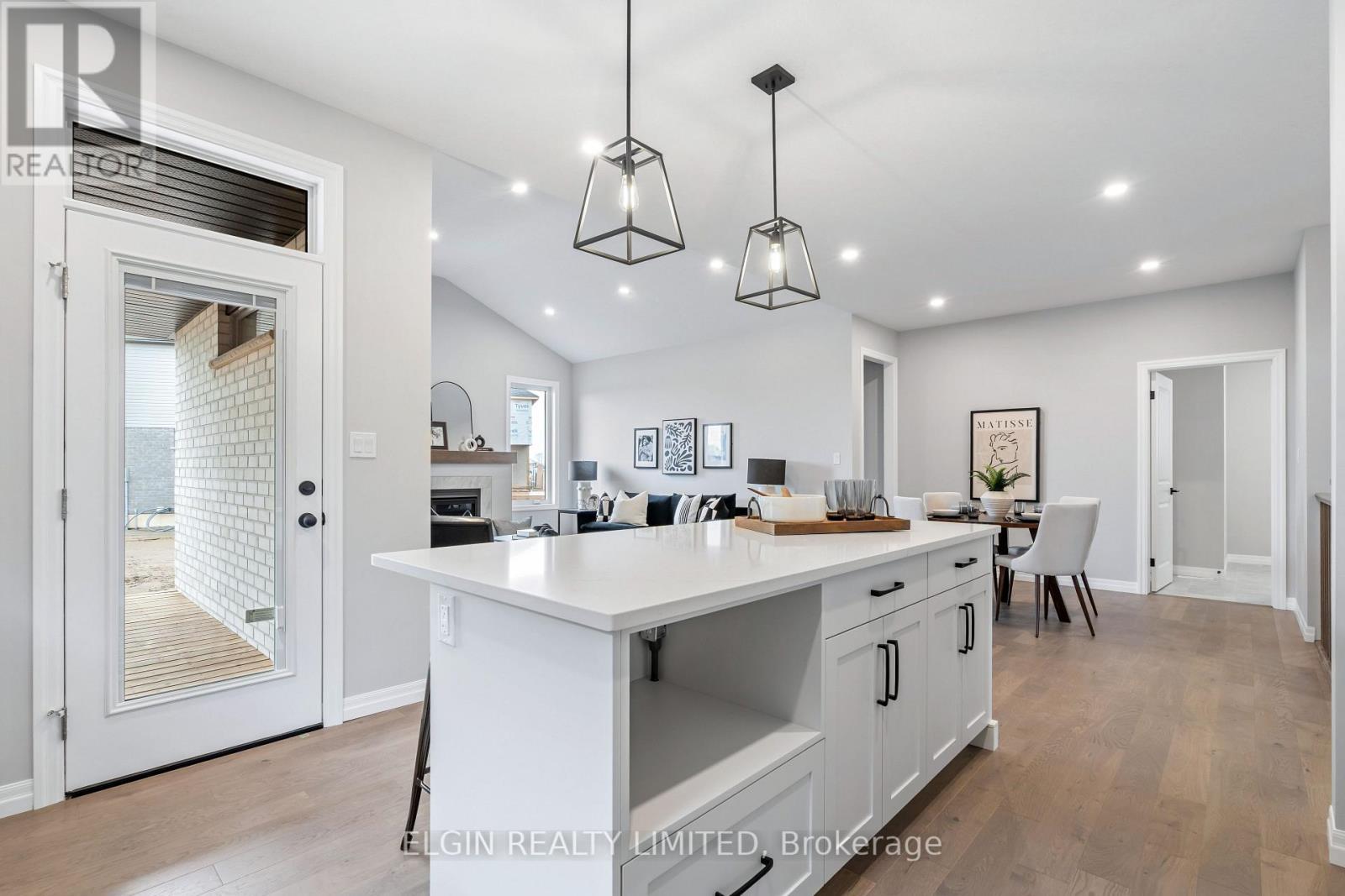 31 Hemlock Crescent, Aylmer, ON - Indoor Photo Showing Other Room