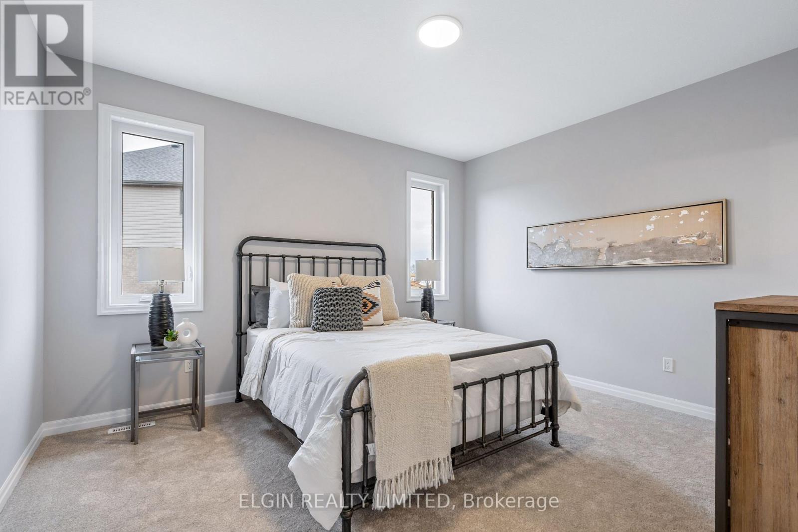 31 Hemlock Crescent, Aylmer, ON - Indoor Photo Showing Bedroom