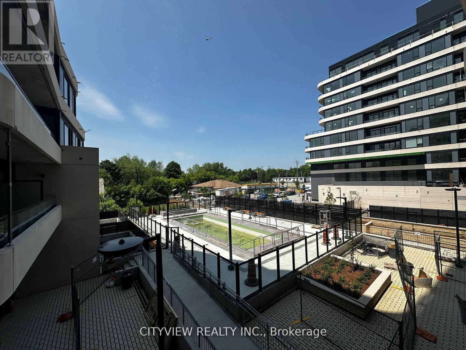 233 - 8188 Yonge Street, Vaughan, ON - Outdoor