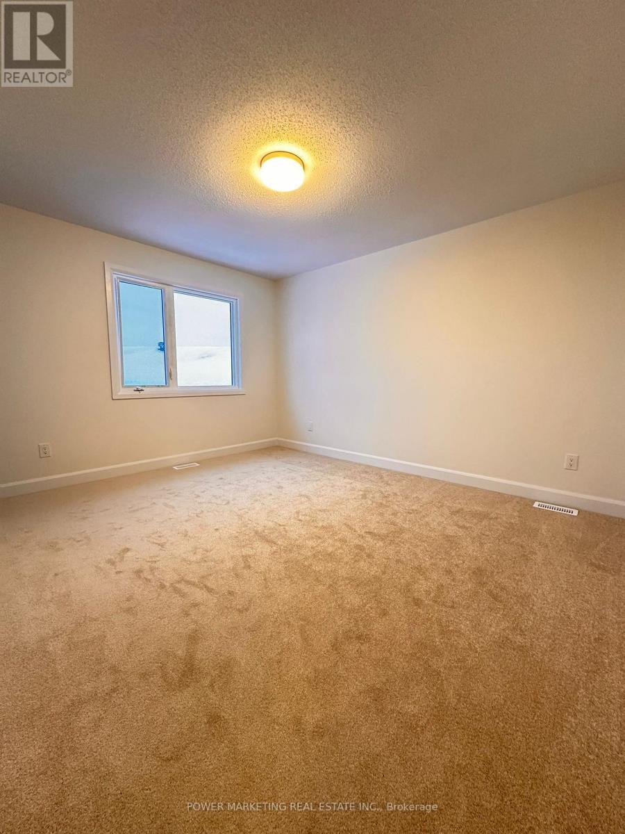 1028 Ventus Way, Ottawa, ON - Indoor Photo Showing Other Room