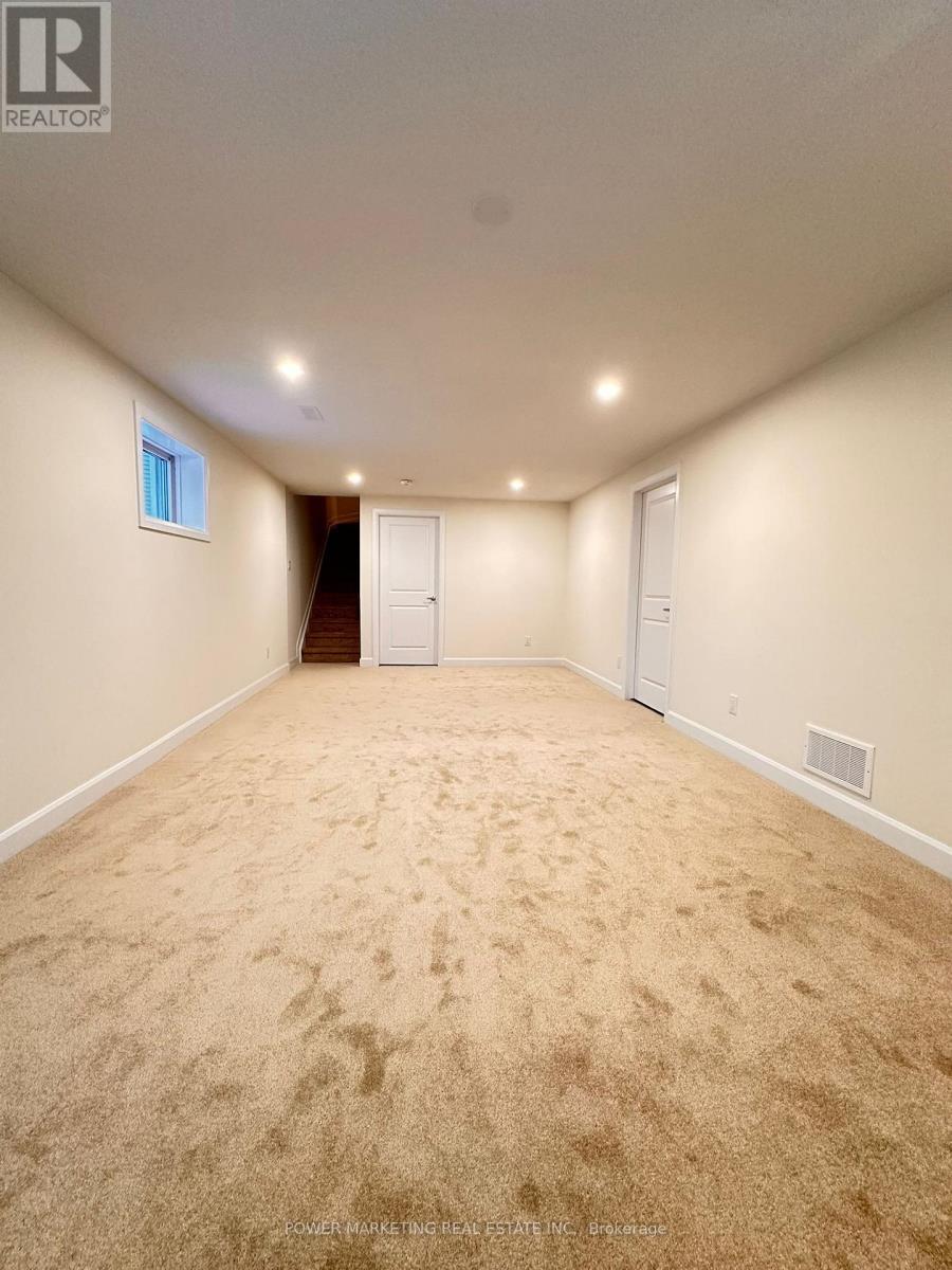 1028 Ventus Way, Ottawa, ON - Indoor Photo Showing Other Room