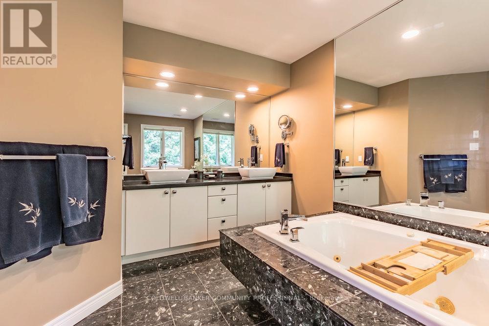 223 Briar Hill Crescent, Hamilton, ON - Indoor