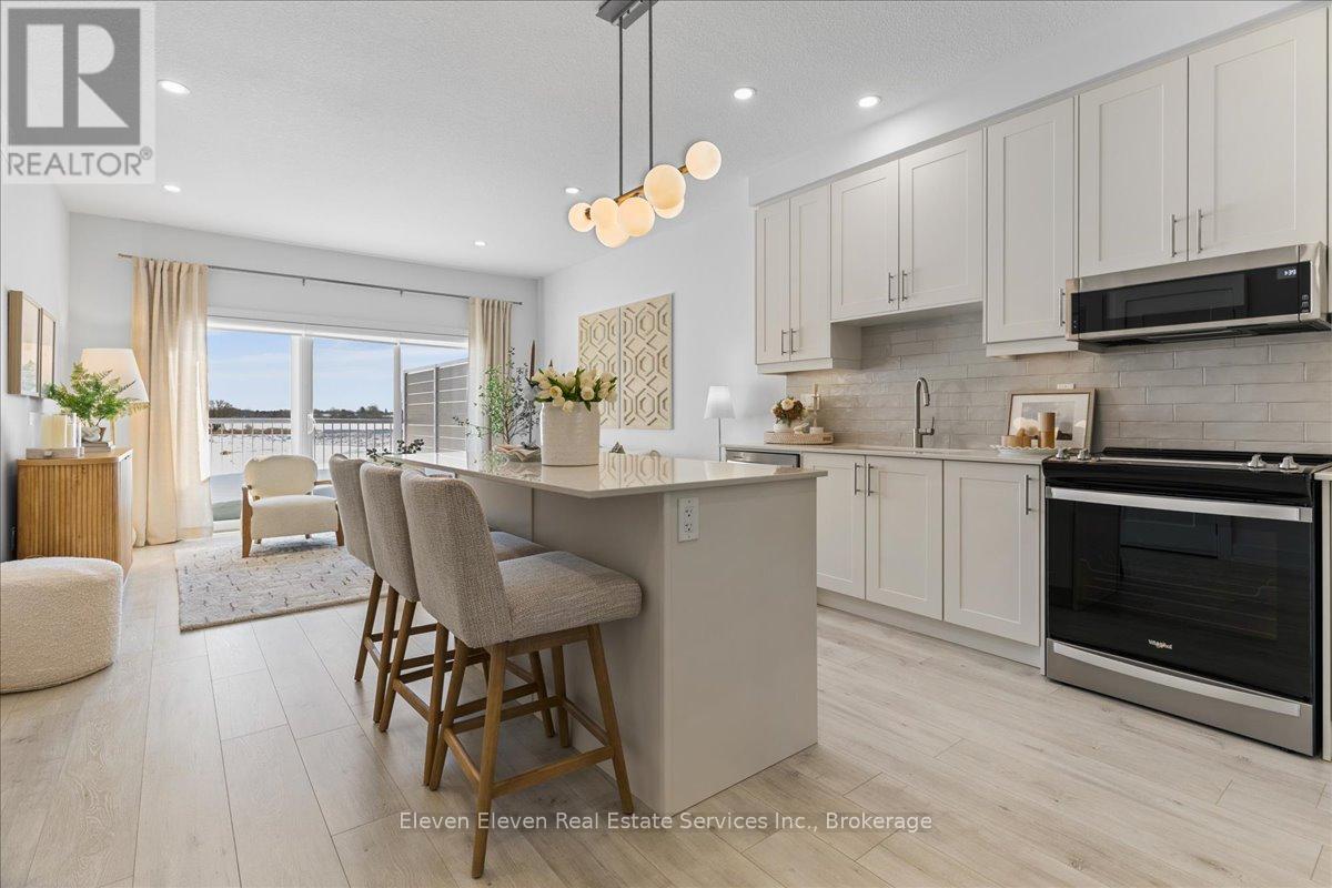 146 Tempera Street, Stratford, ON - Indoor Photo Showing Kitchen With Upgraded Kitchen