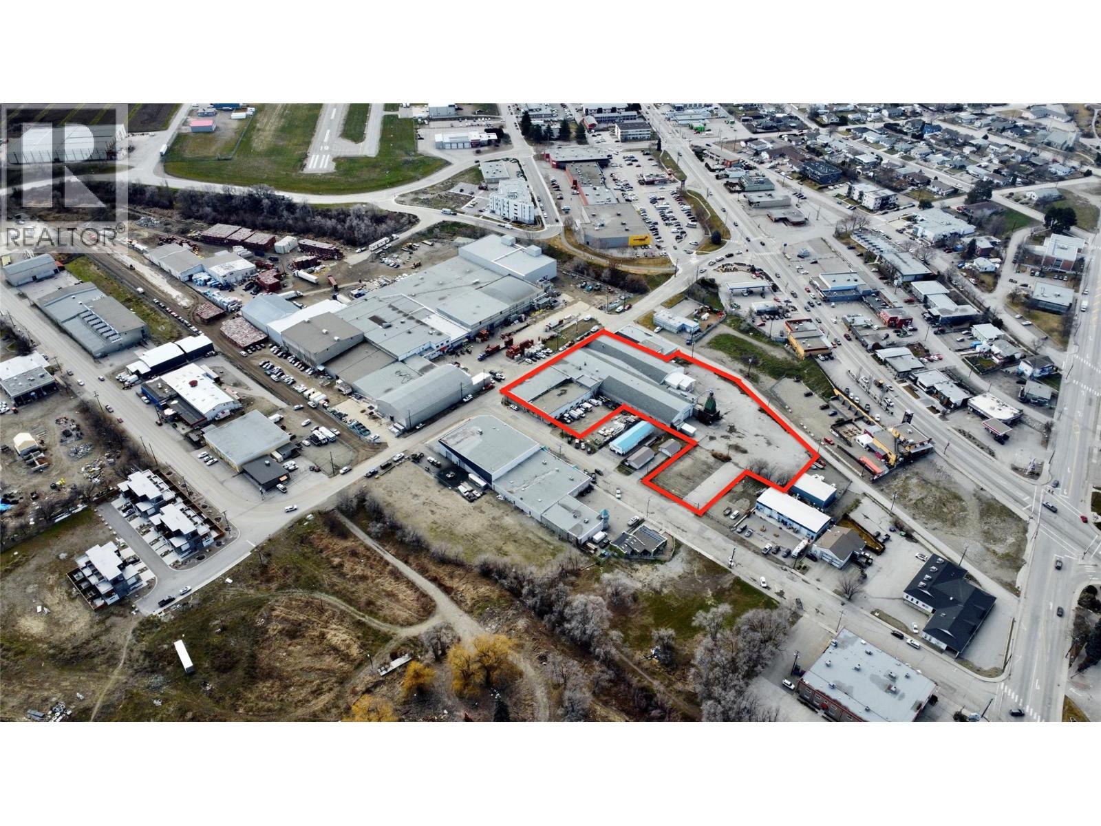 310 Co-Op Avenue, Oliver, BC