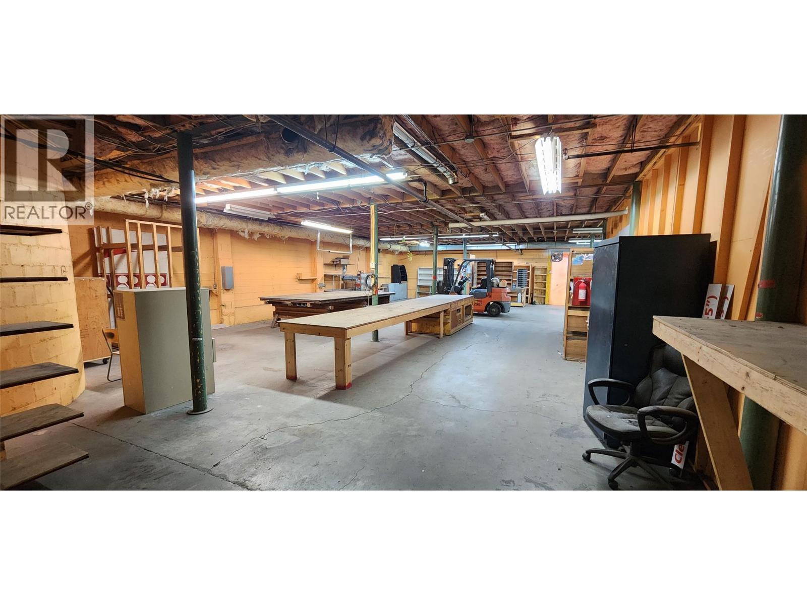 310 Co-Op Avenue, Oliver, BC