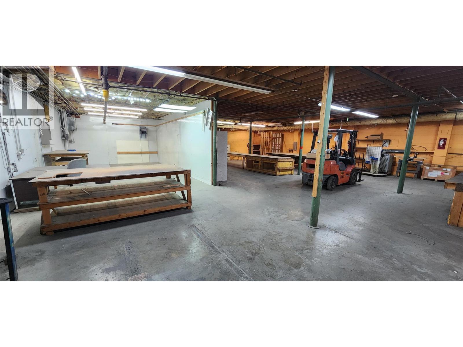 310 Co-Op Avenue, Oliver, BC