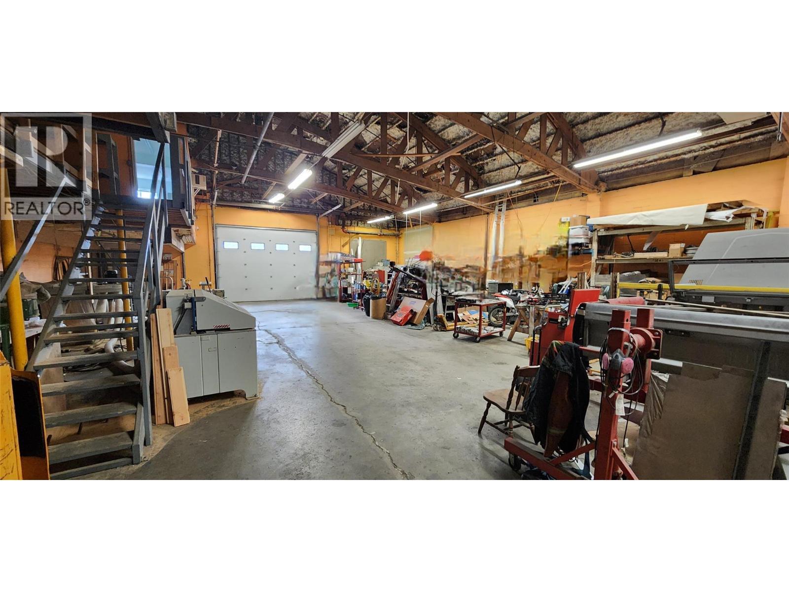 310 Co-Op Avenue, Oliver, BC