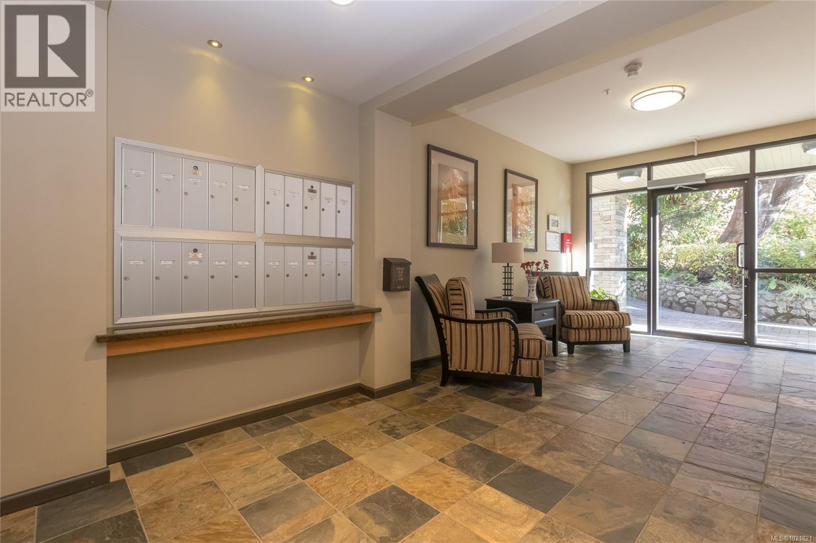 404 125 Aldersmith Pl, View Royal, BC - Indoor Photo Showing Other Room