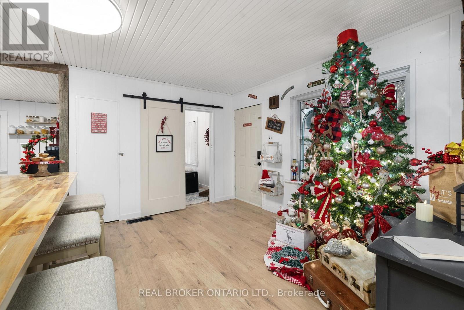 66 Bridge Street, Addington Highlands, ON - Indoor Photo Showing Other Room