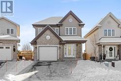 225 MICA CRESCENT Clarence-Rockland, ON K4K 0E3