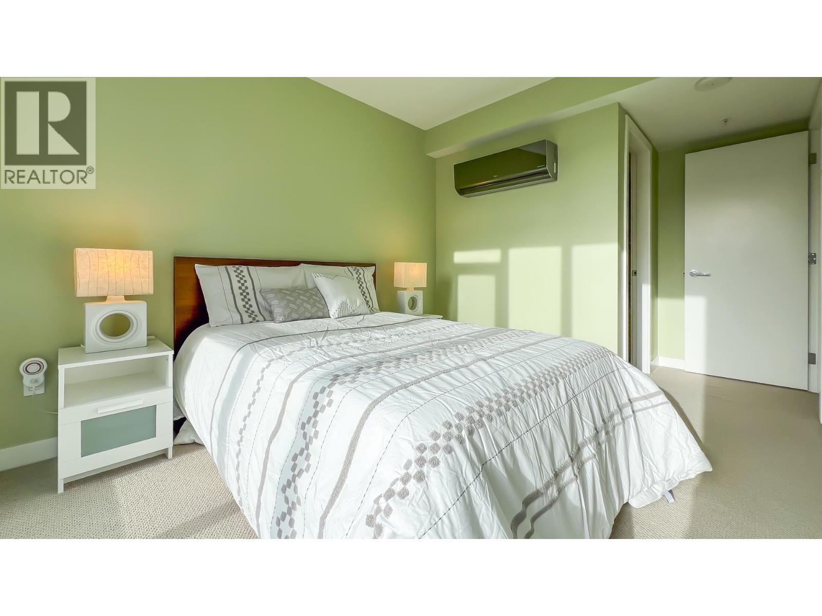 5 9019 Cook Road, Richmond, BC - Indoor Photo Showing Bedroom