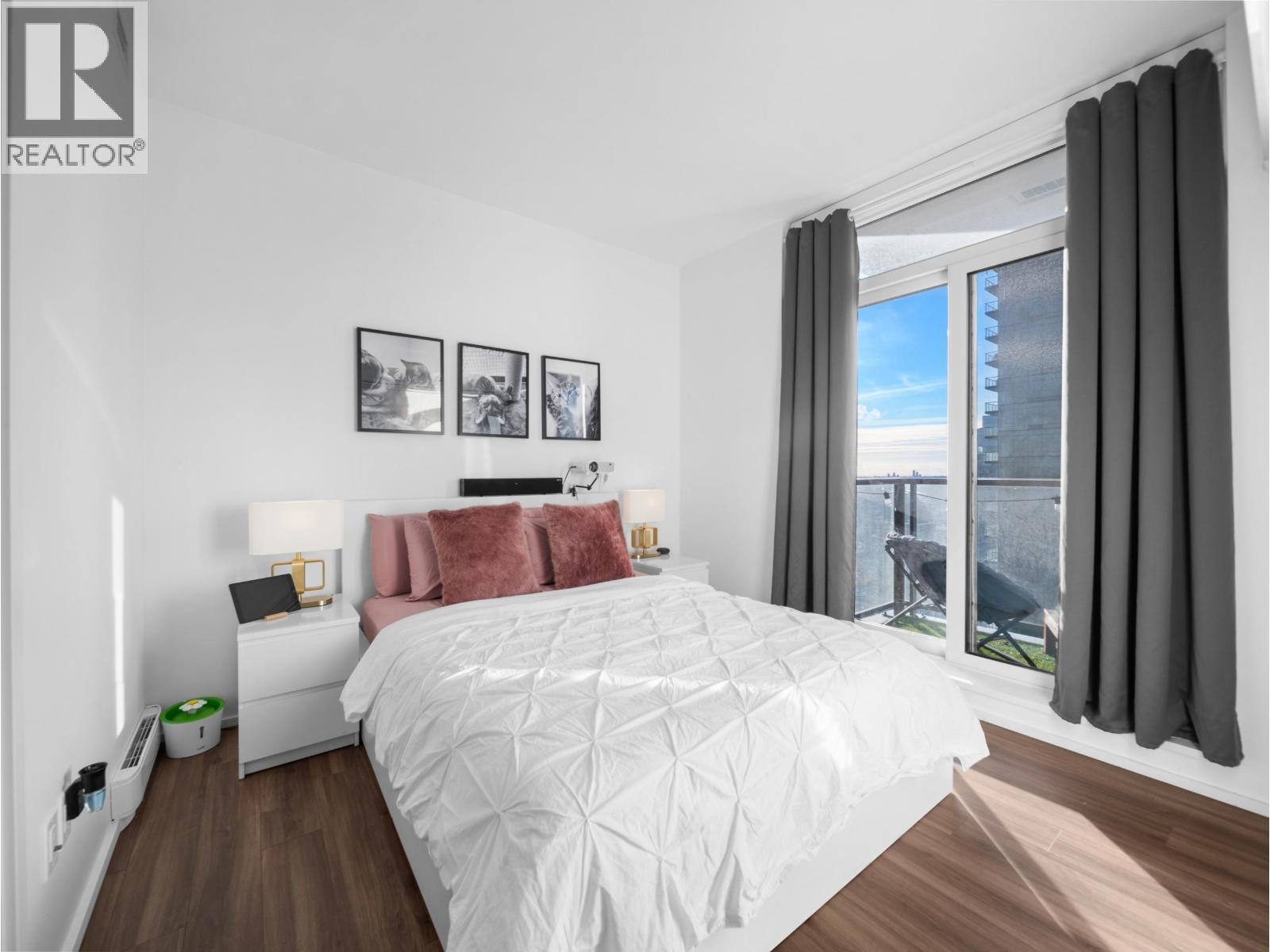 4507 4650 Brentwood Boulevard, Burnaby, BC - Indoor Photo Showing Bedroom