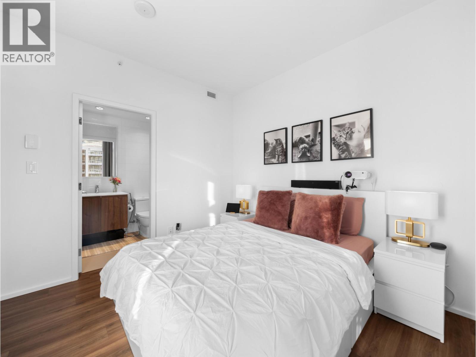 4507 4650 Brentwood Boulevard, Burnaby, BC - Indoor Photo Showing Bedroom