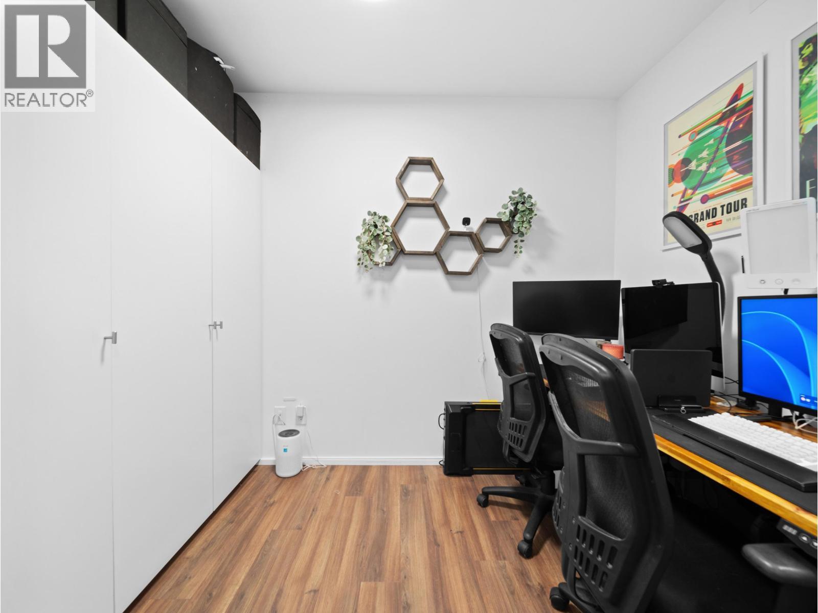 4507 4650 Brentwood Boulevard, Burnaby, BC - Indoor Photo Showing Other Room