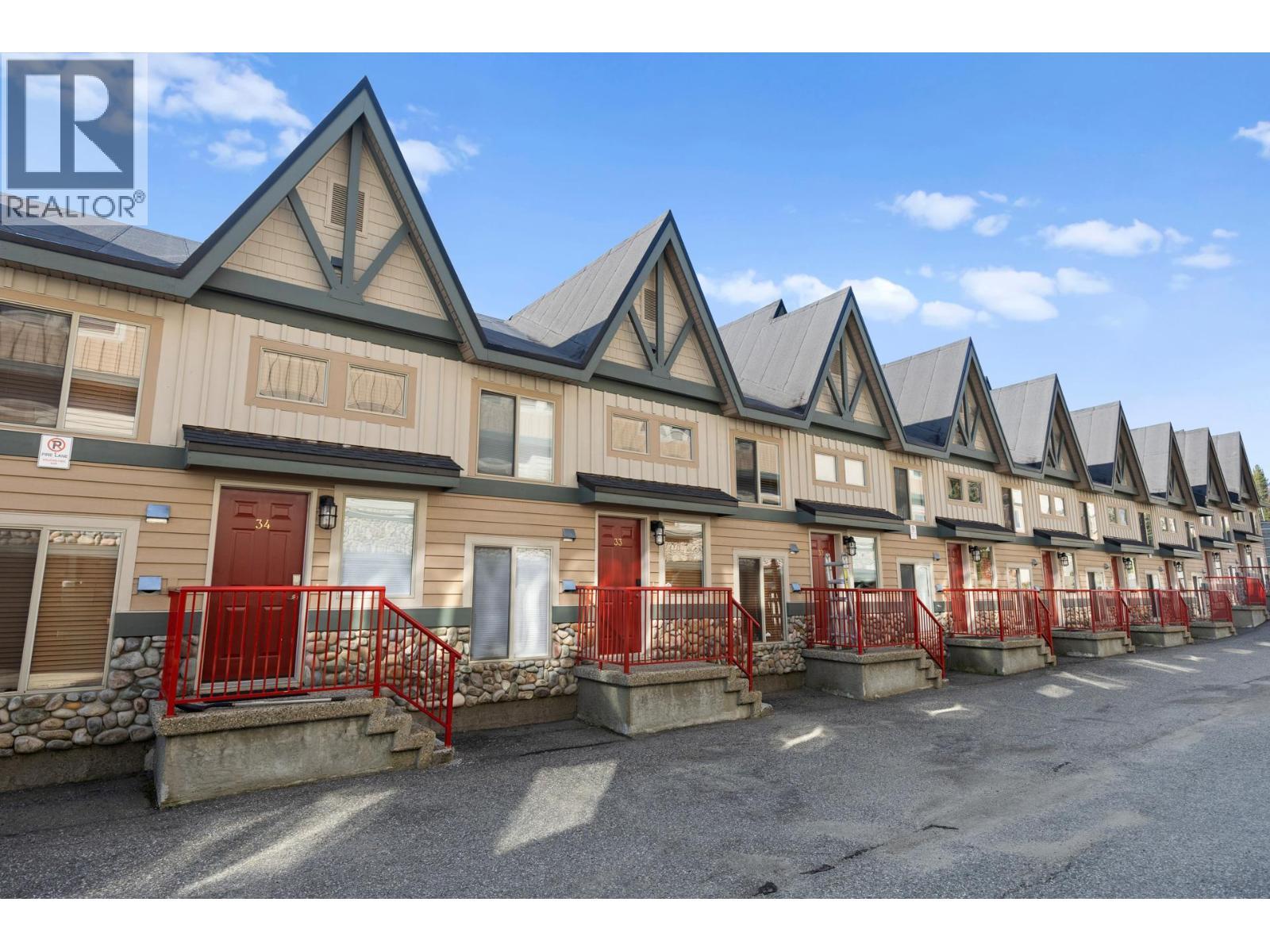 7640 Porcupine Road Unit# 33, Big White, BC - Outdoor