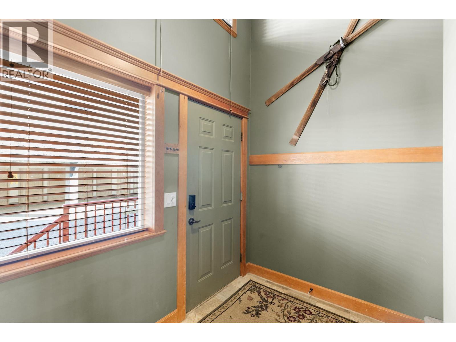 7640 Porcupine Road Unit# 33, Big White, BC - Indoor Photo Showing Other Room