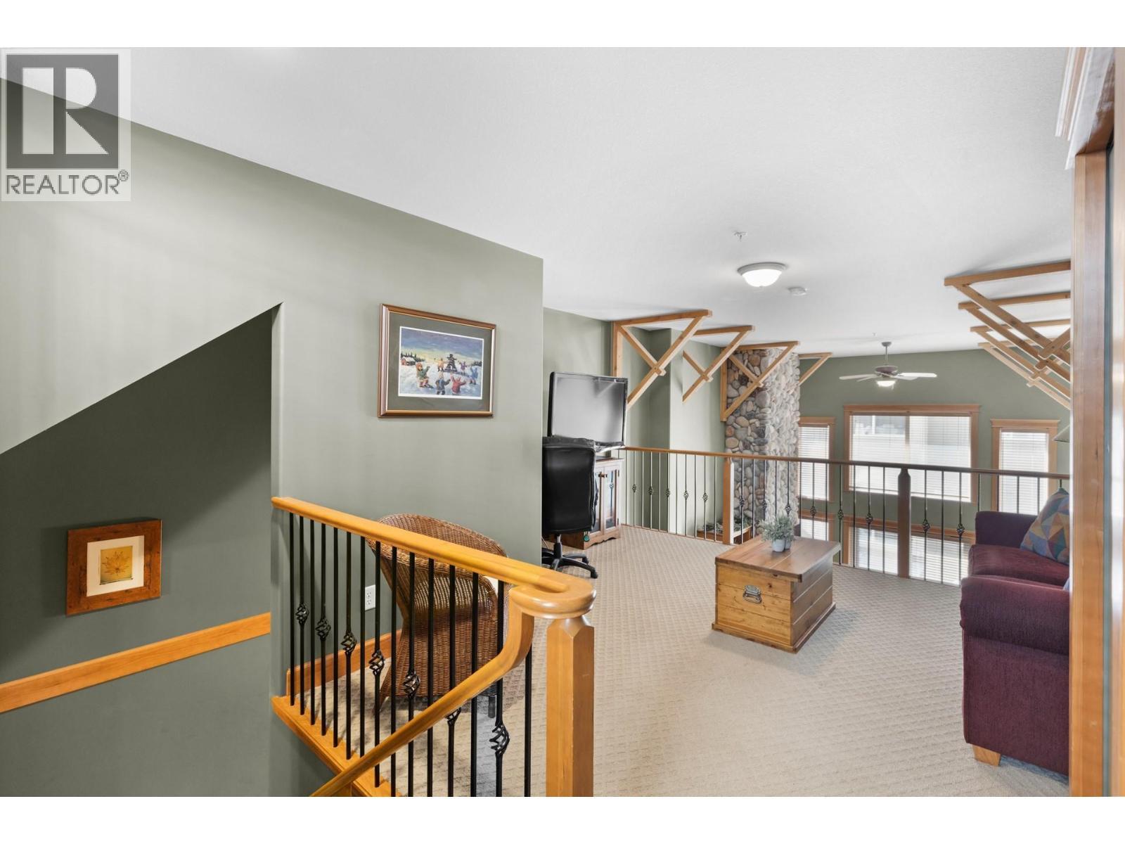 7640 Porcupine Road Unit# 33, Big White, BC - Indoor Photo Showing Other Room