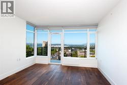 703 111 E 13TH STREET North Vancouver, BC V7L 0C7