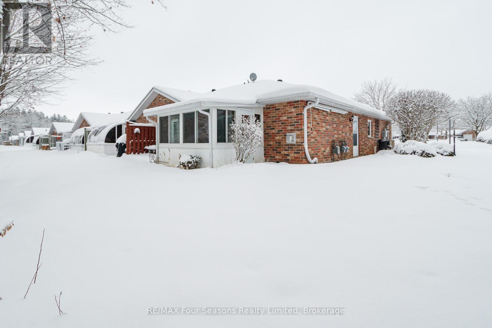 58 - 275 Huron Street, Clearview (Stayner), ON - Outdoor