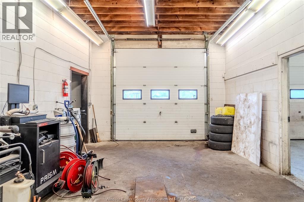 5906 Tecumseh East, Windsor, ON