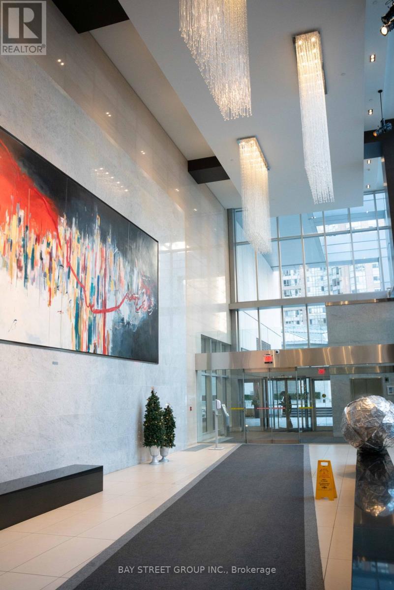 2310 - 386 Yonge Street, Toronto, ON - Indoor Photo Showing Other Room