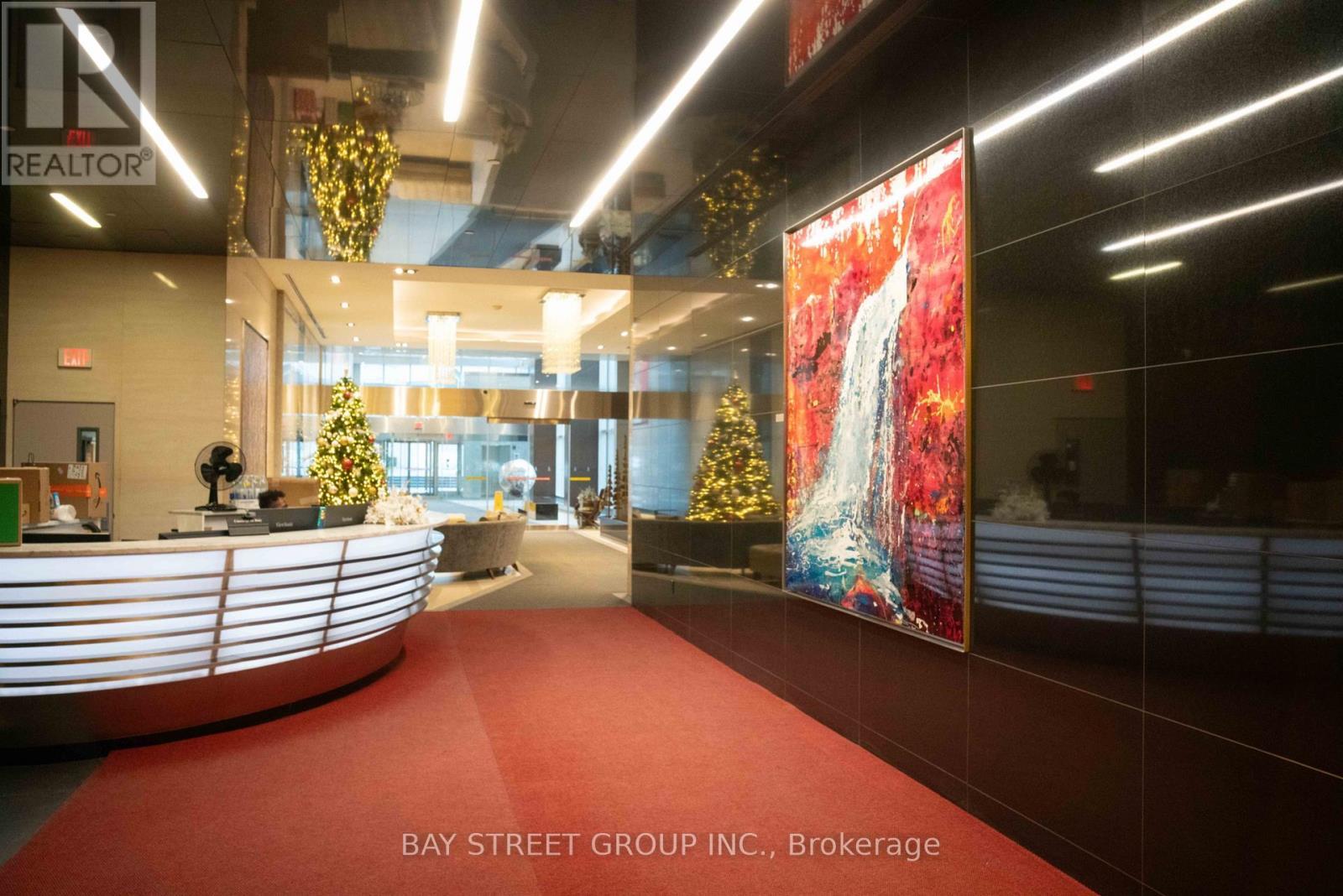 2310 - 386 Yonge Street, Toronto, ON - Indoor Photo Showing Other Room