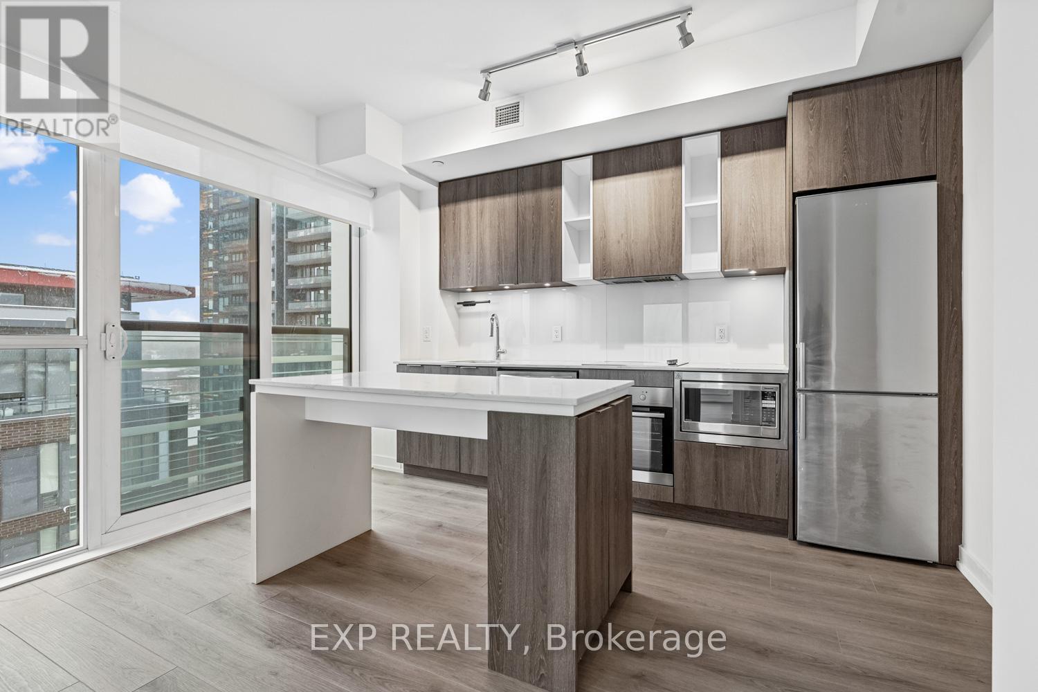 1009 - 200 Sackville Street, Toronto, ON - Indoor Photo Showing Kitchen With Upgraded Kitchen