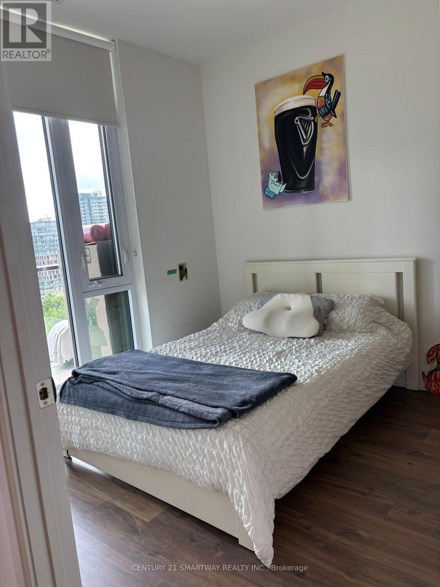 803 - 576 Front Street W, Toronto, ON - Indoor Photo Showing Bedroom