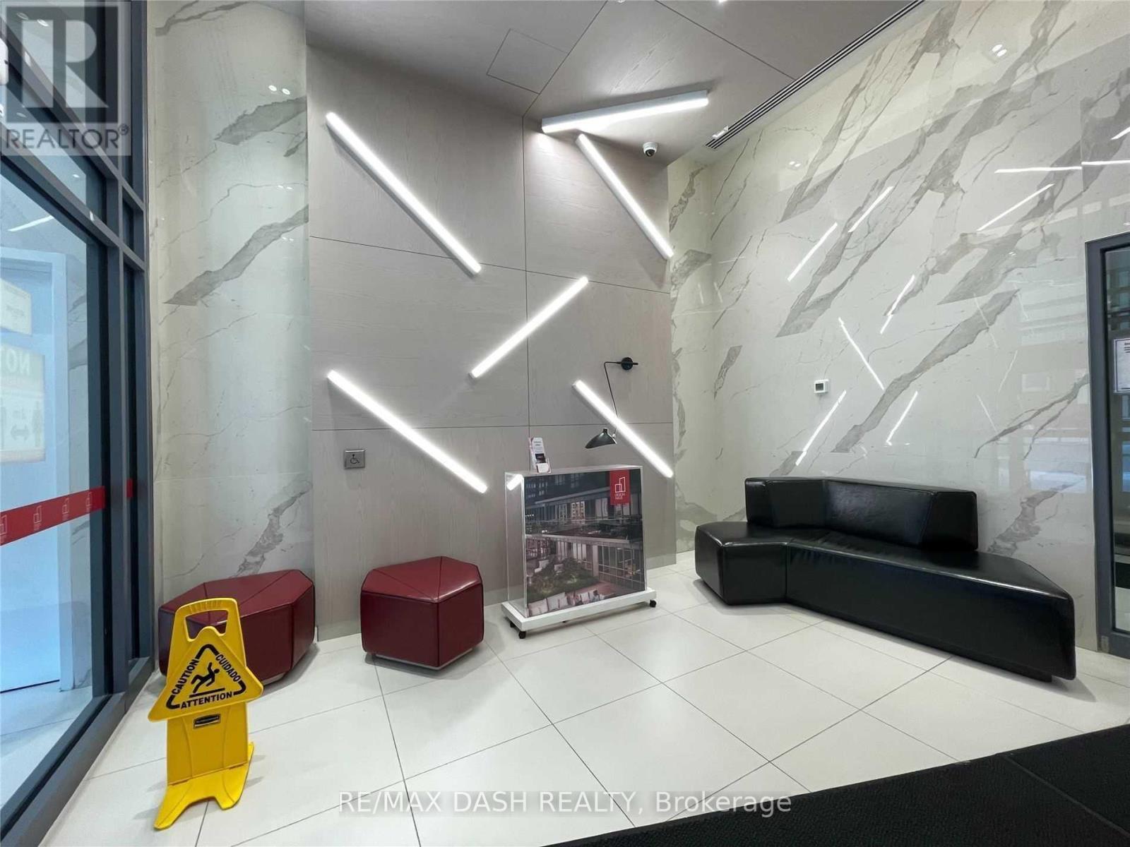 Lph01 - 181 Huron Street, Toronto, ON - Indoor Photo Showing Other Room