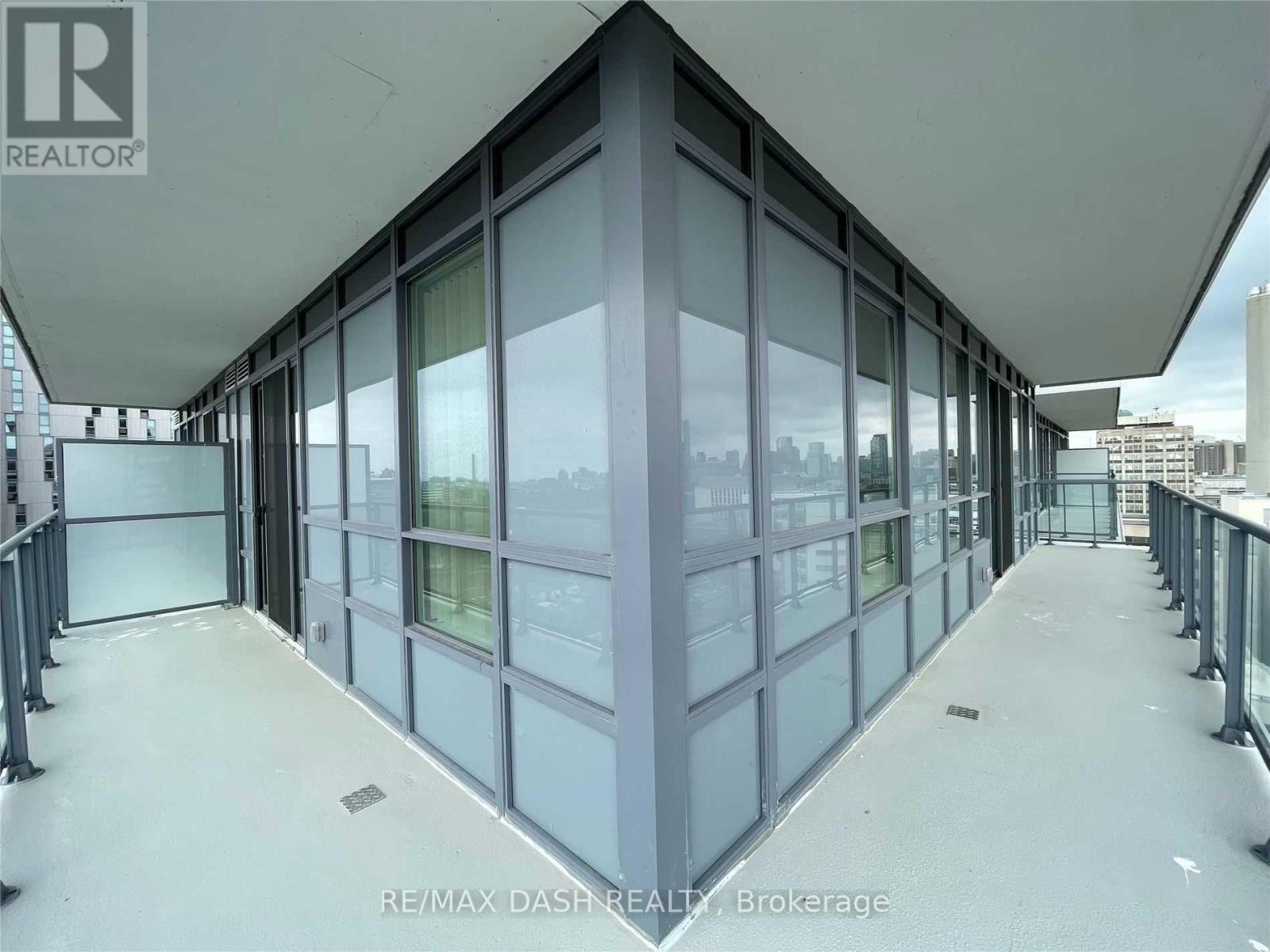 Lph01 - 181 Huron Street, Toronto, ON - Outdoor With Balcony With Exterior