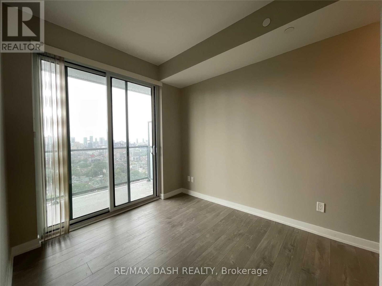 Lph01 - 181 Huron Street, Toronto, ON - Indoor Photo Showing Other Room