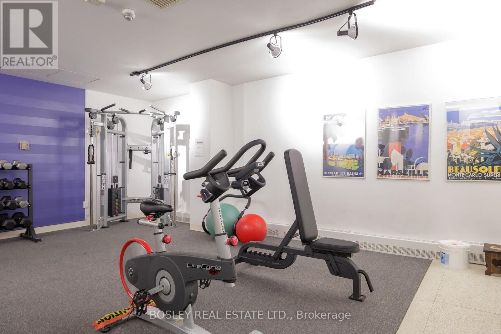 201 - 190 St George Street, Toronto, ON - Indoor Photo Showing Gym Room