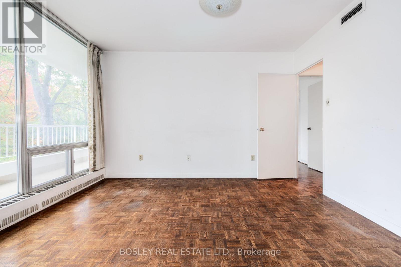 201 - 190 St George Street, Toronto, ON - Indoor Photo Showing Other Room