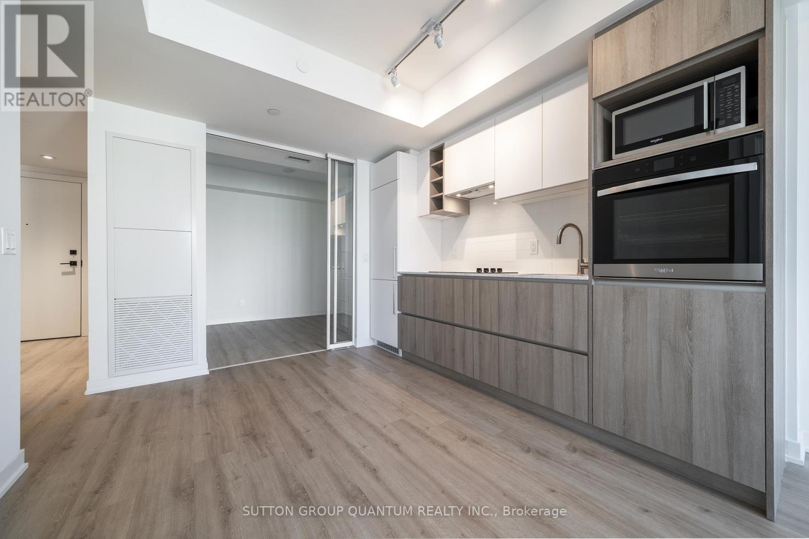 1607 - 319 Jarvis Street, Toronto, ON - Indoor Photo Showing Kitchen