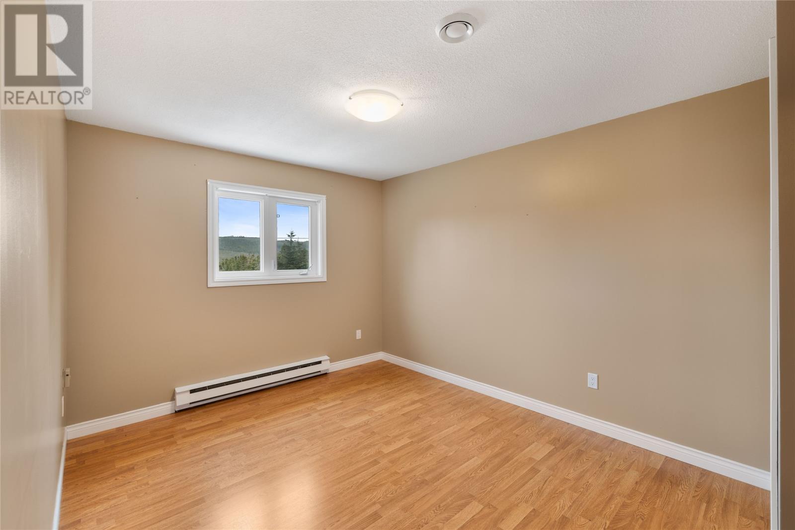 294 Northside Road, Calvert, NL - Indoor Photo Showing Other Room