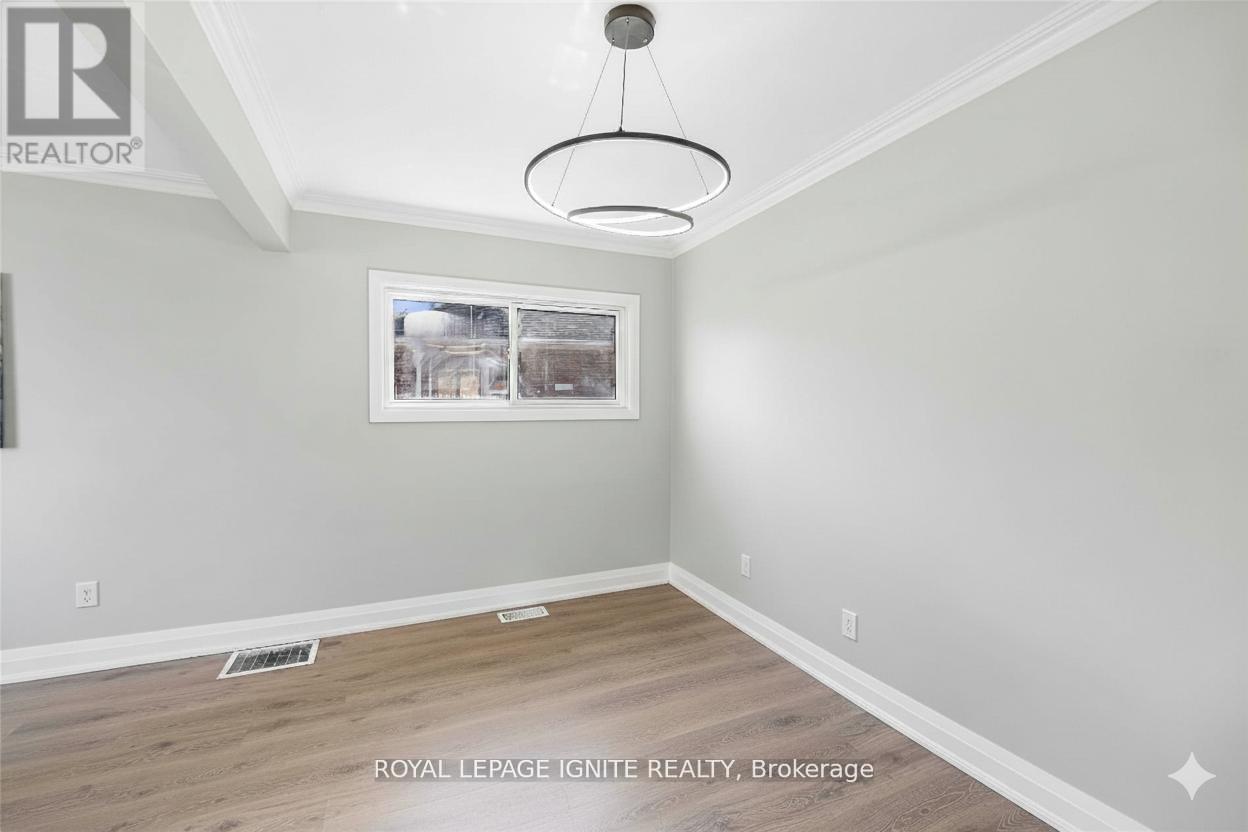 Main - 35 Archwood Crescent, Toronto, ON - Indoor Photo Showing Other Room