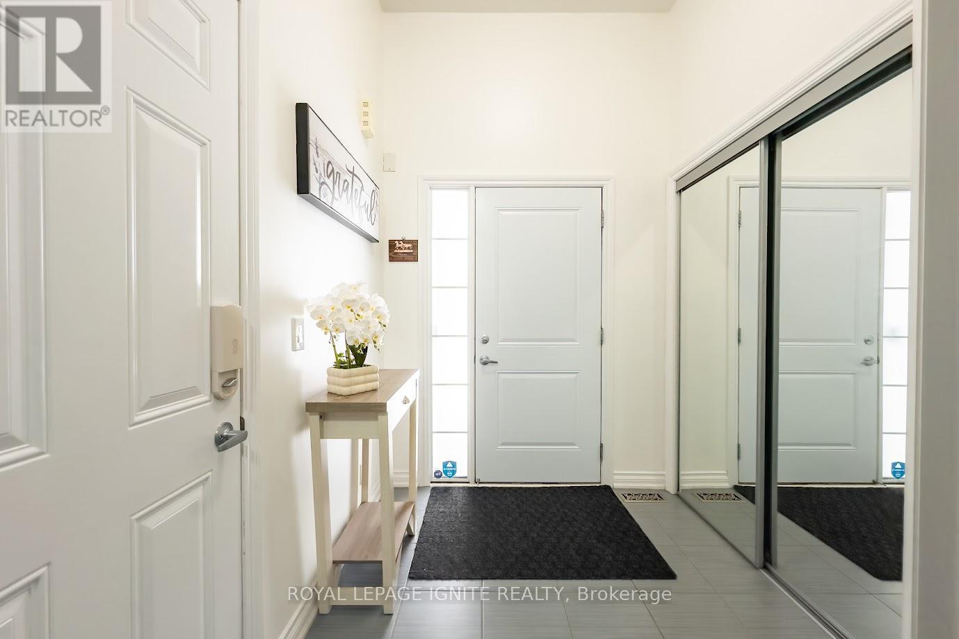 47 Tabaret Crescent, Oshawa, ON - Indoor Photo Showing Other Room