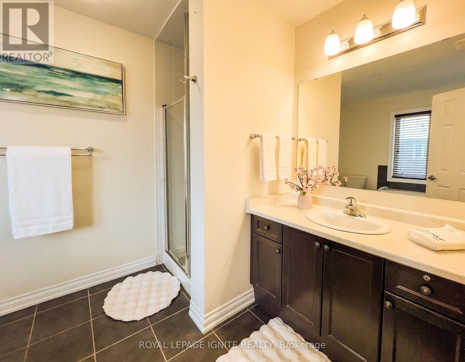 47 Tabaret Crescent, Oshawa, ON - Indoor Photo Showing Bathroom