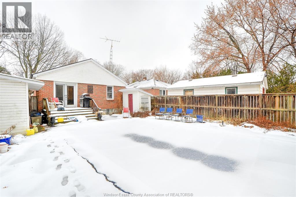 274 St Paul Avenue, Windsor, ON - Outdoor