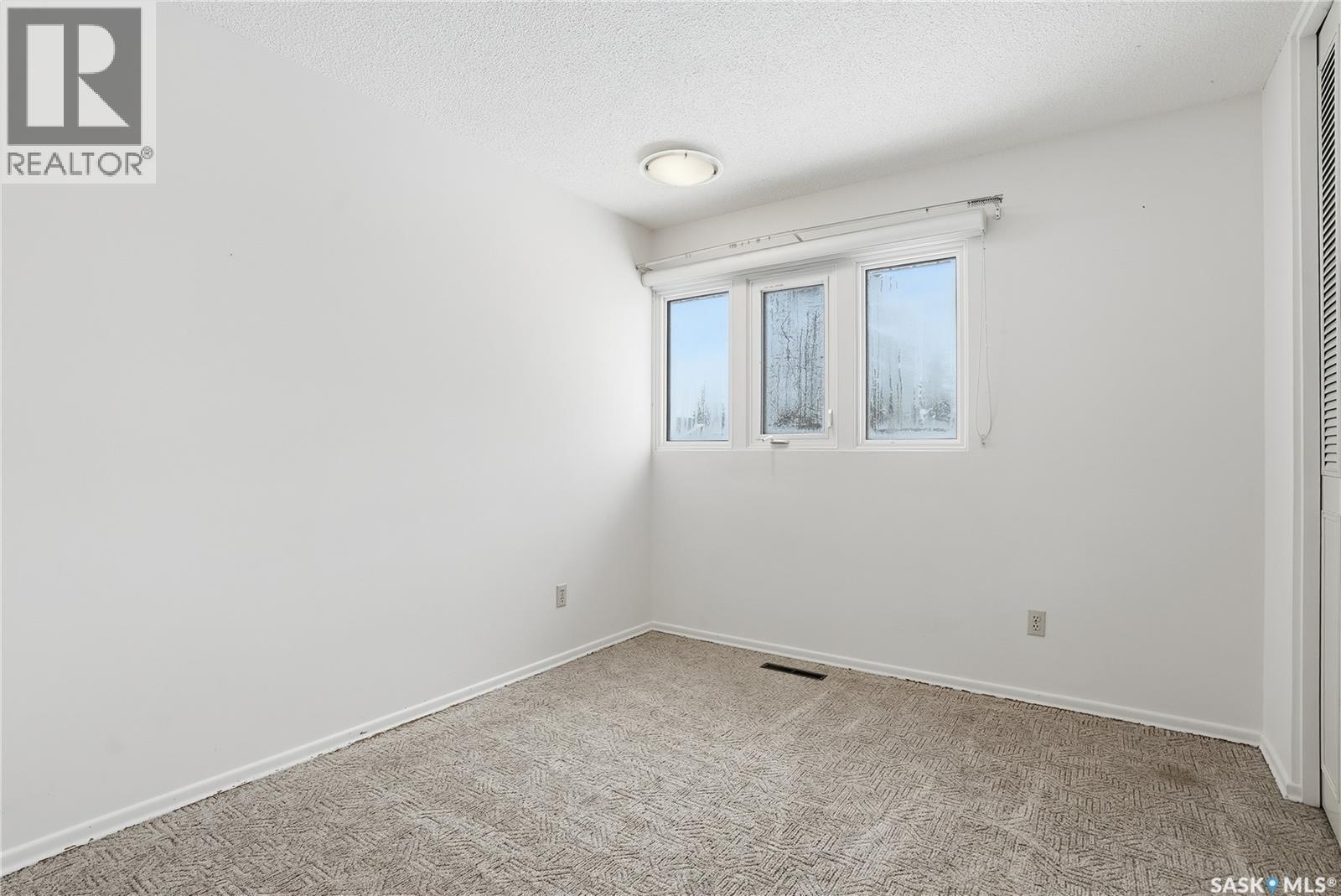 50 Rawson Crescent, Saskatoon, SK - Indoor Photo Showing Other Room