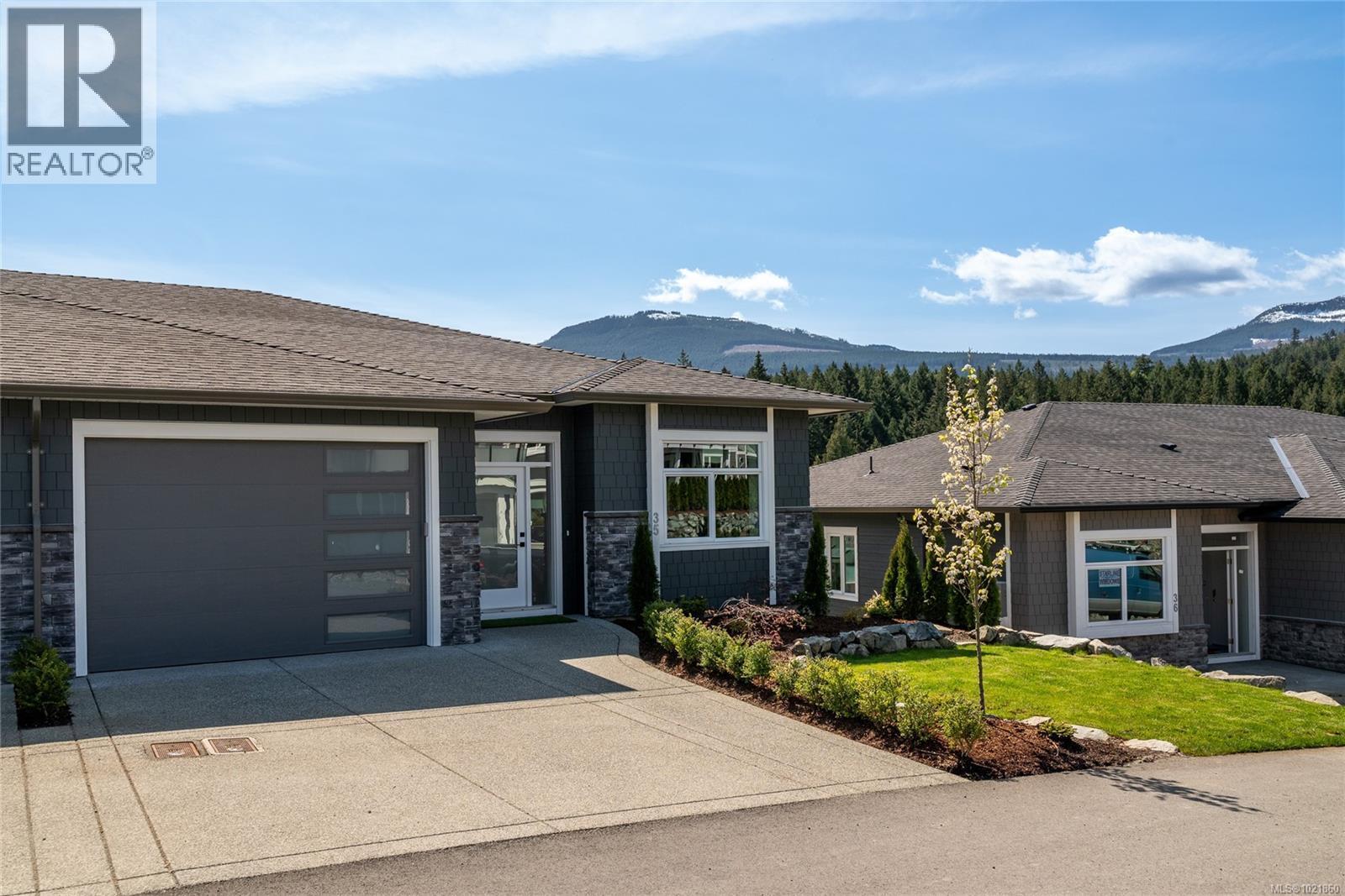 Unit 36 to the right - 36 626 Farrell Rd, Ladysmith, BC - Outdoor