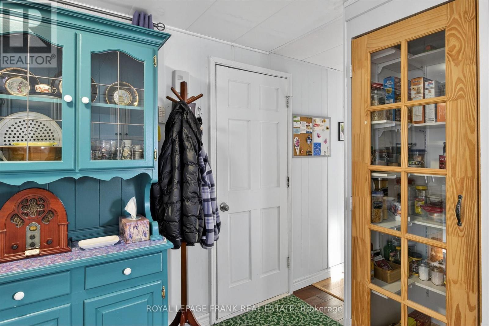 46B - 2244 Heritage Line, Otonabee-South Monaghan, ON - Indoor Photo Showing Other Room