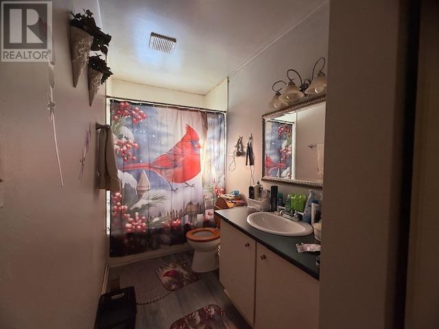 16 Hergott Ave, Elliot Lake, ON