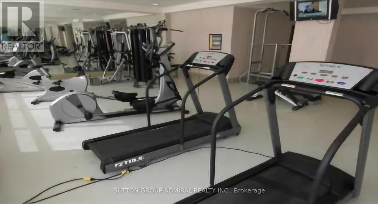 201 - 15 North Park Road, Vaughan, ON - Indoor Photo Showing Gym Room