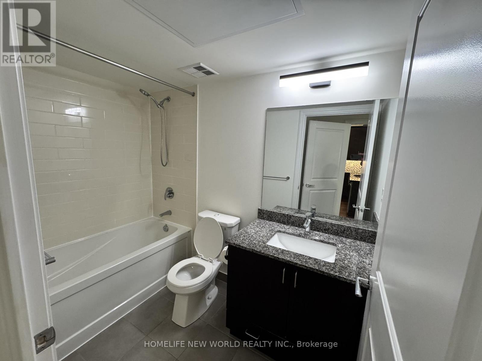 310 - 8110 Birchmount Road, Markham, ON - Indoor Photo Showing Bathroom