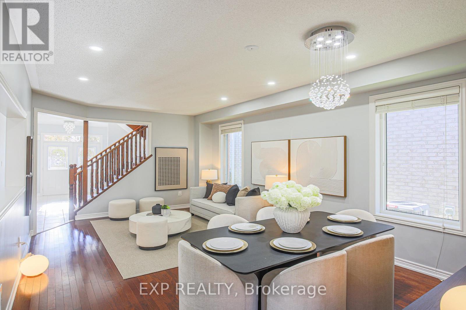 67 Pineforest Place, Markham, ON - Indoor Photo Showing Dining Room