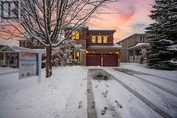 917 JOE PERSECHINI DRIVE Newmarket, ON L3X 2Y8