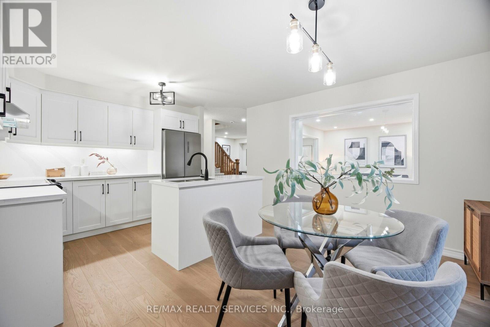 917 Joe Persechini Drive, Newmarket, ON - Indoor Photo Showing Other Room