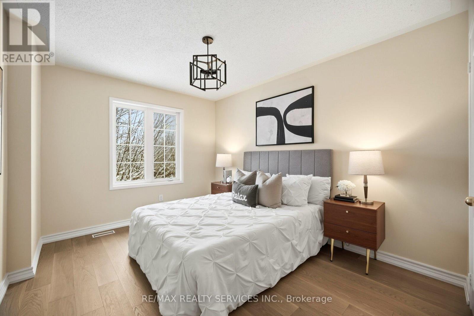 917 Joe Persechini Drive, Newmarket, ON - Indoor Photo Showing Bedroom